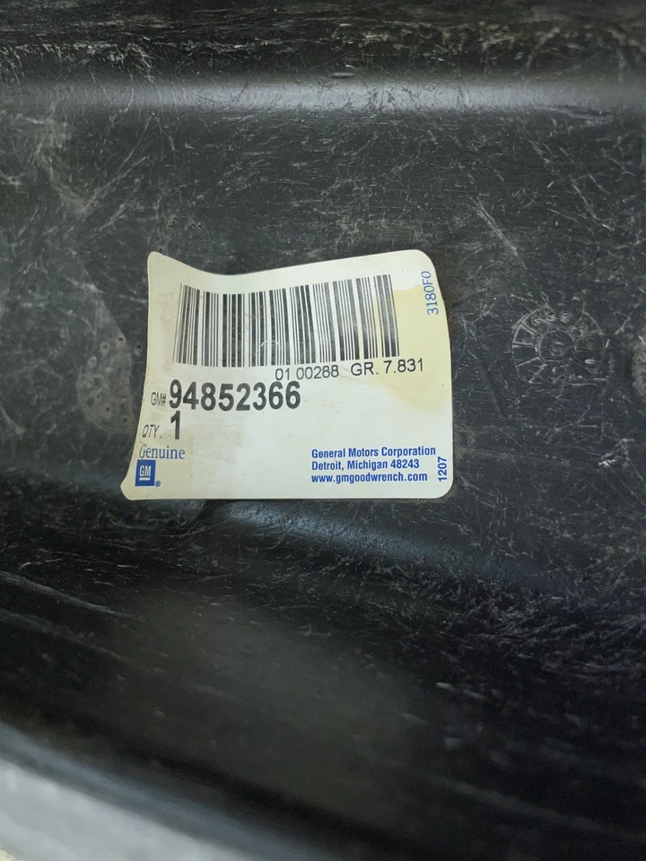 Оригинальный усилитель переднего бампера GM 93-97 GEO-призма Chevy Prizm 94852366 - Изображение 3 из 4