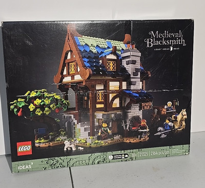 Lego Ideas 21325 Medieval Blacksmith - New / Factory Sealed / Retired