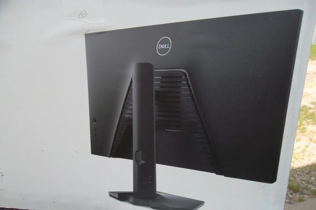 Dell G2724D