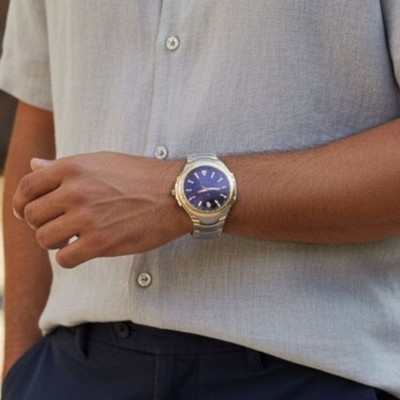 Rare Find Vintage New in box Waltham men's quartz watch silver and gold-tone