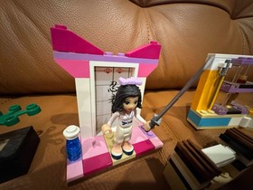 LEGO FRIENDS: Emma's Karate Class (41002) Used No Manual Original Box