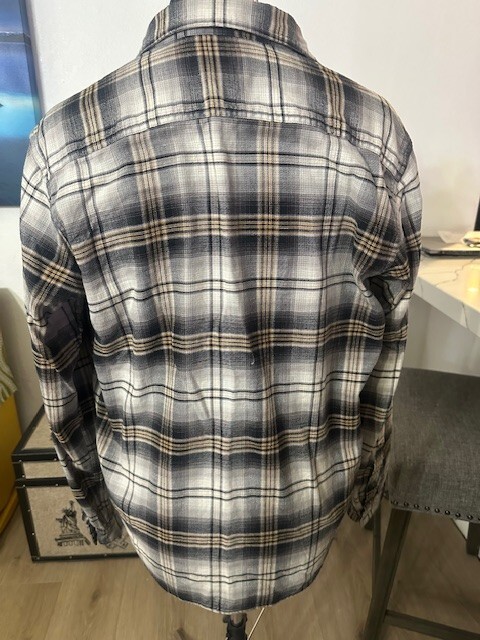 Picture 2 of 5
