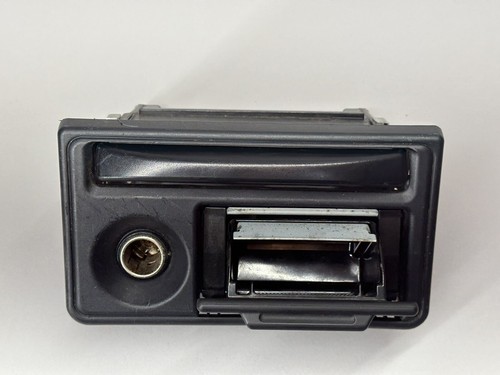 2000 2001 2002 2003 2004 2005 TOYOTA MR2 SPYDER CUP HOLDERS ASH TRAY 55604-17010 - Picture 6 of 9