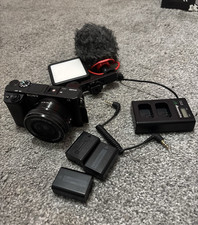 Sony Alpha a6400 24.2MP 4K Mirrorless w/ 16-50mm OSS Lens Bundle
