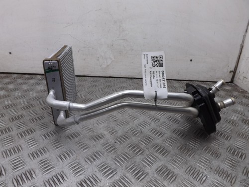 Evaporador aire acondicionado Ford Fiesta 1.0 gasolina 2012-2018S - Imagen 4 de 8