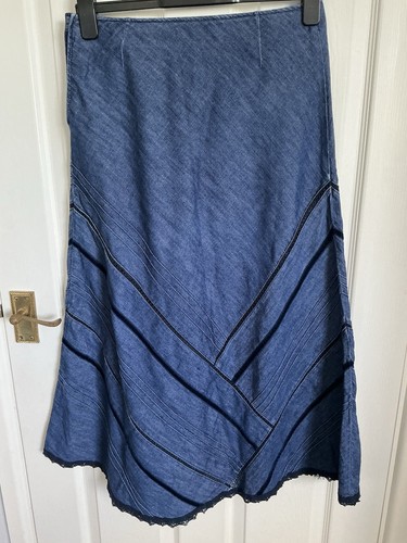 M&S Soft Denim Skirt Size 10 - Picture 3 of 3