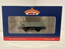 Bachmann 37-061B OO Gauge 5 Plank Wagon BR Grey