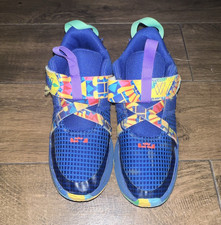 Nike LeBron Witness Kids Basketball Sneakers Blue/Multicolor 2Y DQ8647-400