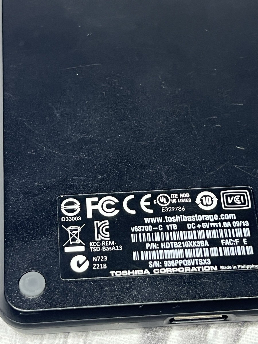 Toshiba 1TB External Hard Drive HDD USB 3.0 v63700-C HDTB210XK3BA