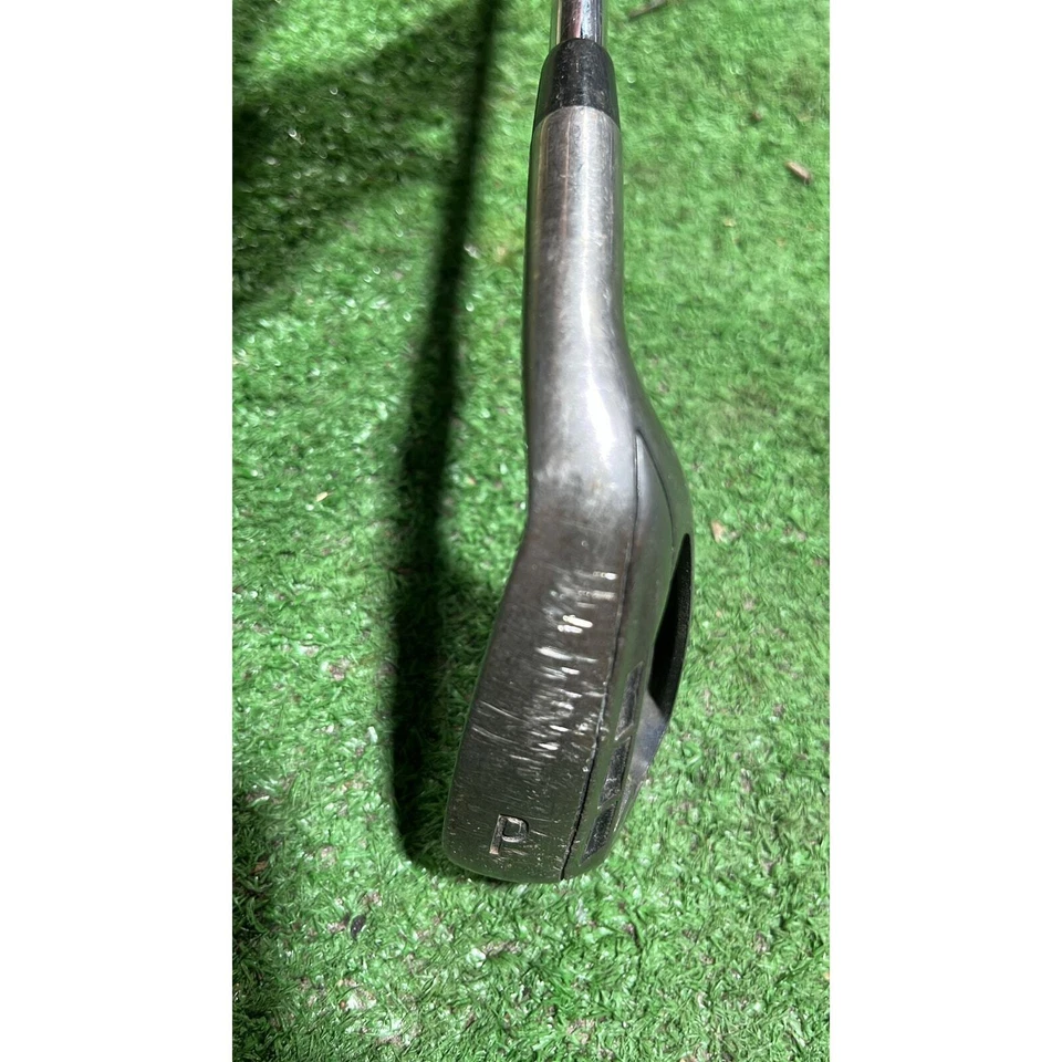 Callaway Razr X Tour 35.5" Golf P Wedge RH / 3B-P19 - Image 3 of 4