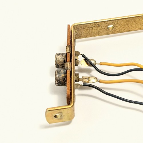 Dual 1214 Turntable Parts RCA Jacks Phono Out And Bridge Tested - Bild 3 von 7