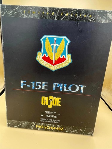 1996 Limited Edition G.I. Joe F-15E Pilot braunes Haar FAO schwarz Sammler - Bild 2 von 9