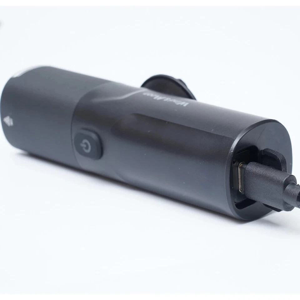 Luz delantera impermeable para bicicleta 400/600/800LM tipo C carga faro para bicicleta Foto 4 de 4