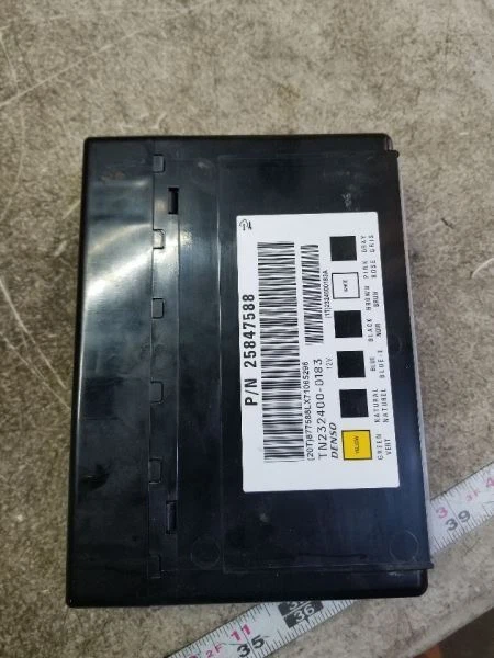 Módulo de control de carrocería GMC ACADIA 2007-2012 BCM BCU MARCA AMARILLA 25847588 Foto 2 de 4