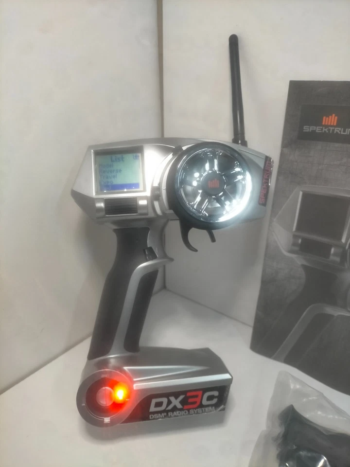 SPEKTRUM DX3C controller transmitter handset RC RADIO SR3100 2.4ghz set DSM DX3 - Image 2 of 4