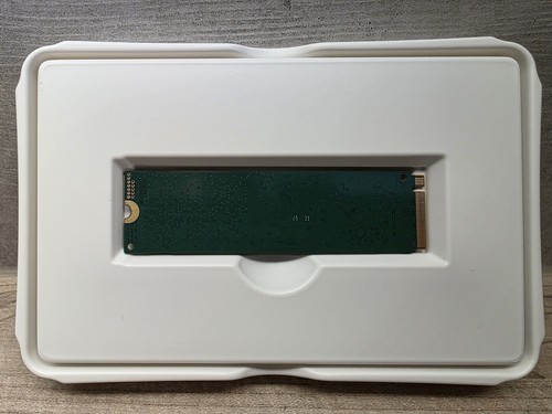SSD M.2 NVMe 512 Go SATA 6 Go-s SAMSUNG - TOP - Photo 3/7