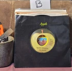 THE BEATLES, Yellow Submarine / Eleanor Rigby 7-in 45 1971 Reissue Apple NM