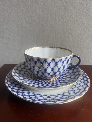 Vintage Lomonosov Russian Porcelain Fluted Teacup Saucer Dessert￼ Set Cobalt Net