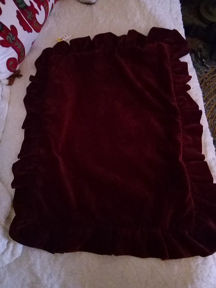 Velvet Pillow Covers ,Ethan Allen,20x20 Burgundy Ruffle Edge - Image 4 of 4