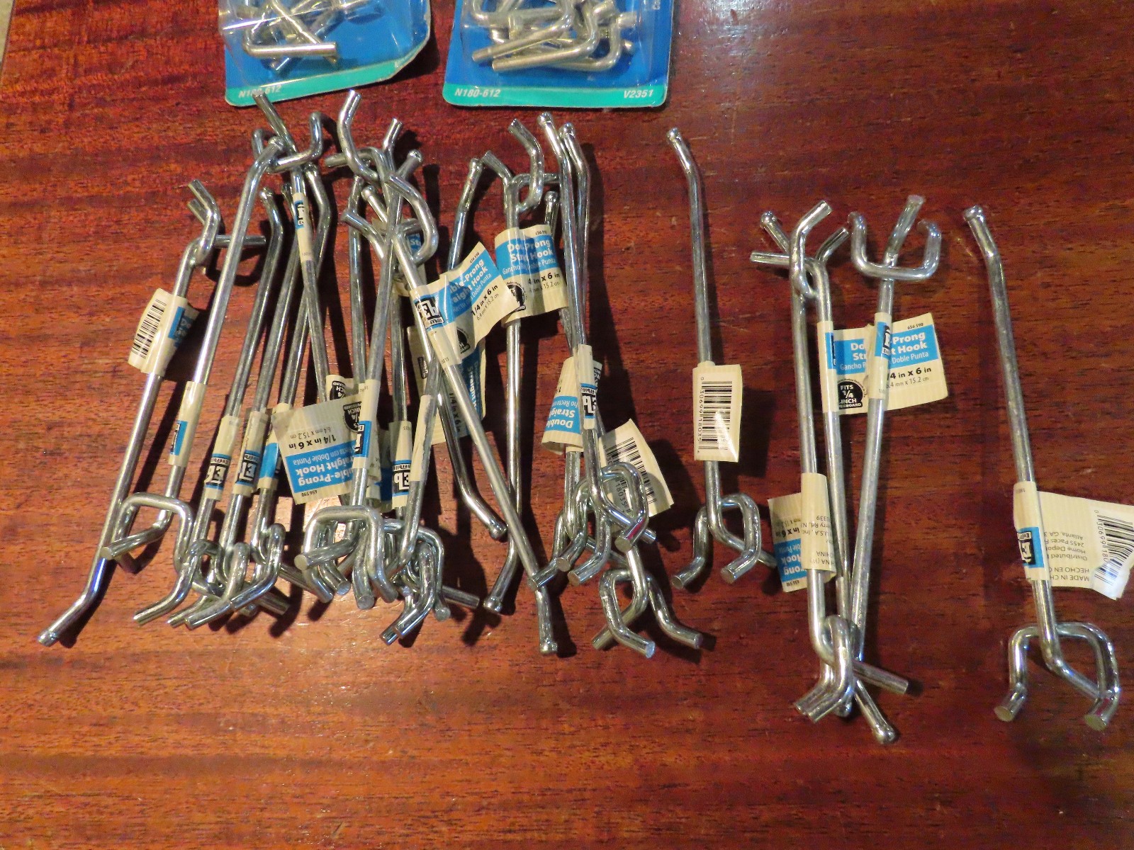 Peg Board Hooks Mixed Lot of 32 for 1/8" pegboard ~ National, Everbilt