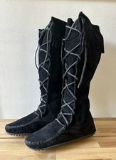 Minnetonka Moccasins Black Suede Knee High Tall Lace Up Fringe Boots Size 8 M