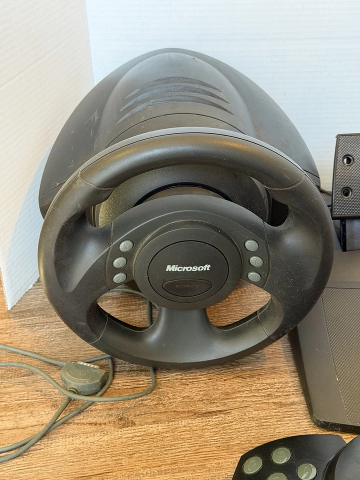 Lote de 3 Microsoft Sidewinder Force Wheel, Pedales, Precision Pro. Sin probar Foto 2 de 4