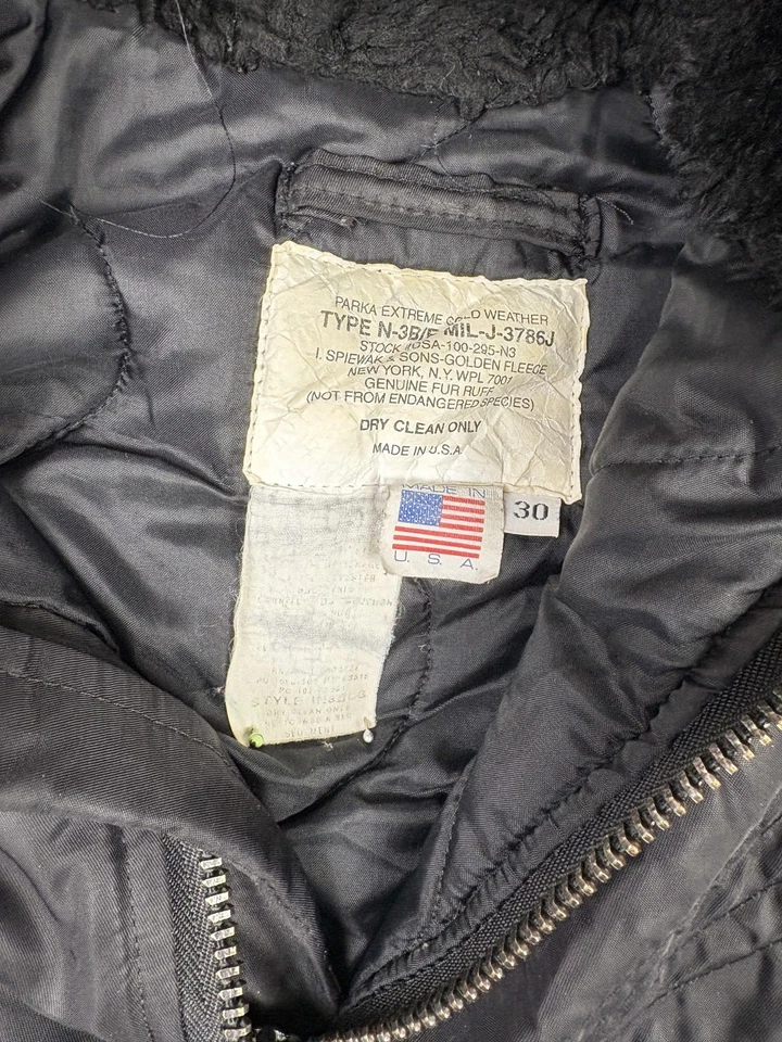 Parka Spiewak N-3B Para Hombres Mediana Negra Clima Extremo Frío Capucha Piel Hecha en EE. UU. Foto 4 de 4