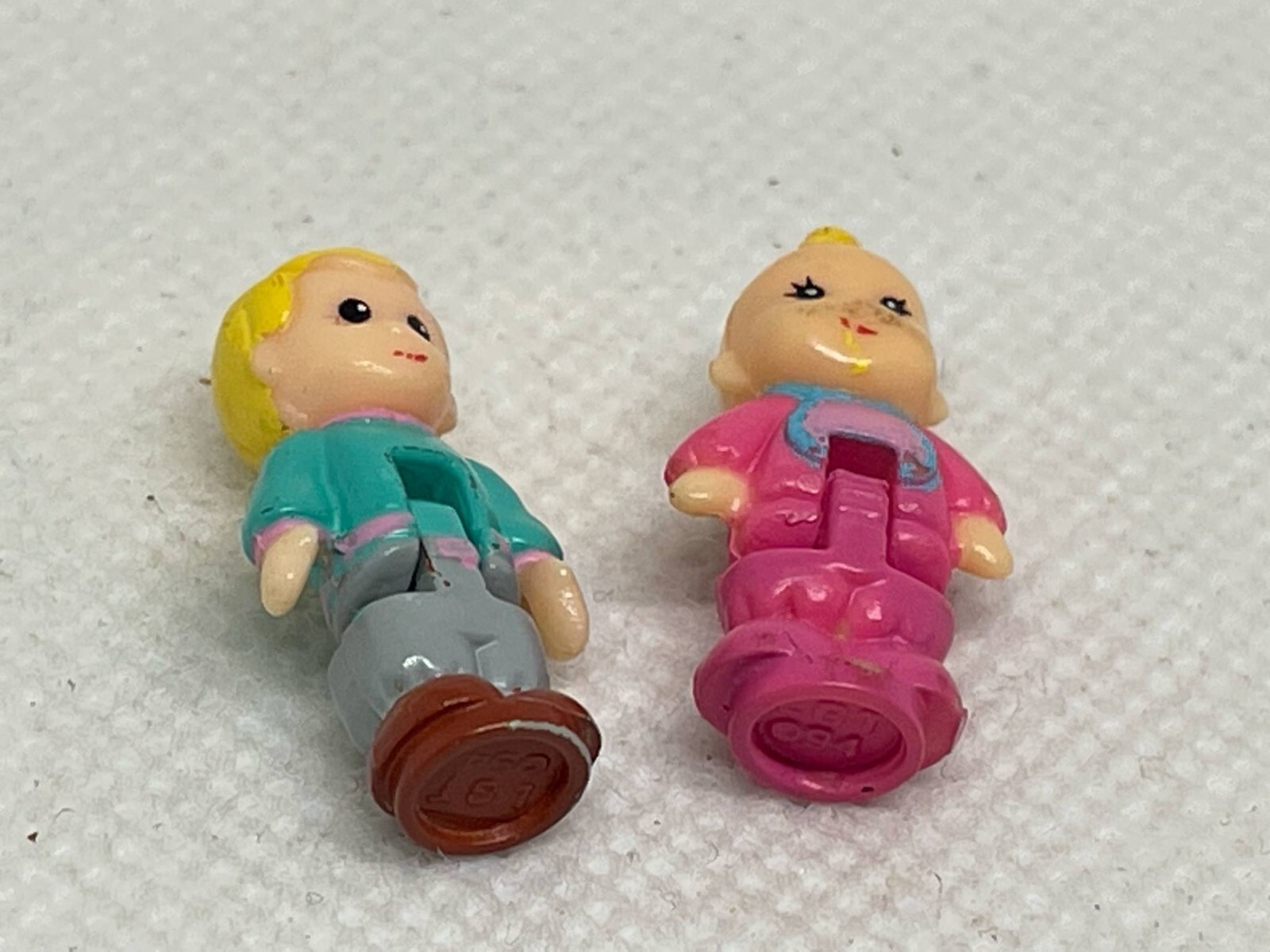 Lewis Galoob My Pretty Doll House micro baby and boy micro figure figurine
