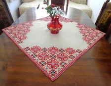 VINTAGE TRADITIONAL SERBIAN HAND EMBROIDERED LINEN TABLECLOTH