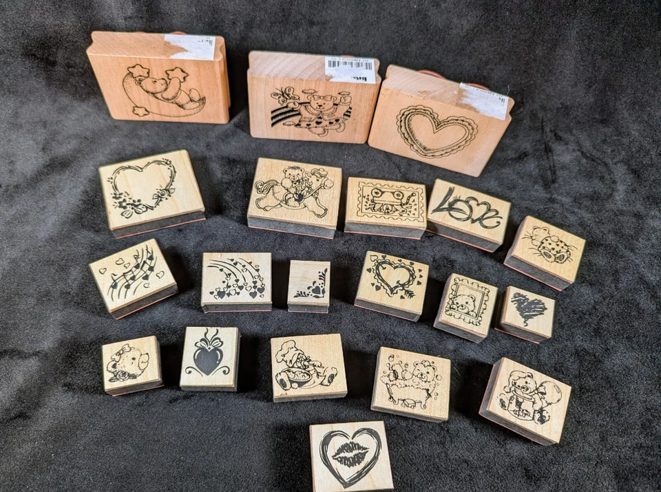 Estampillas de goma corazones y osos de peluche lote a granel de 20 estampillas artesanales de madera Foto 2 de 4