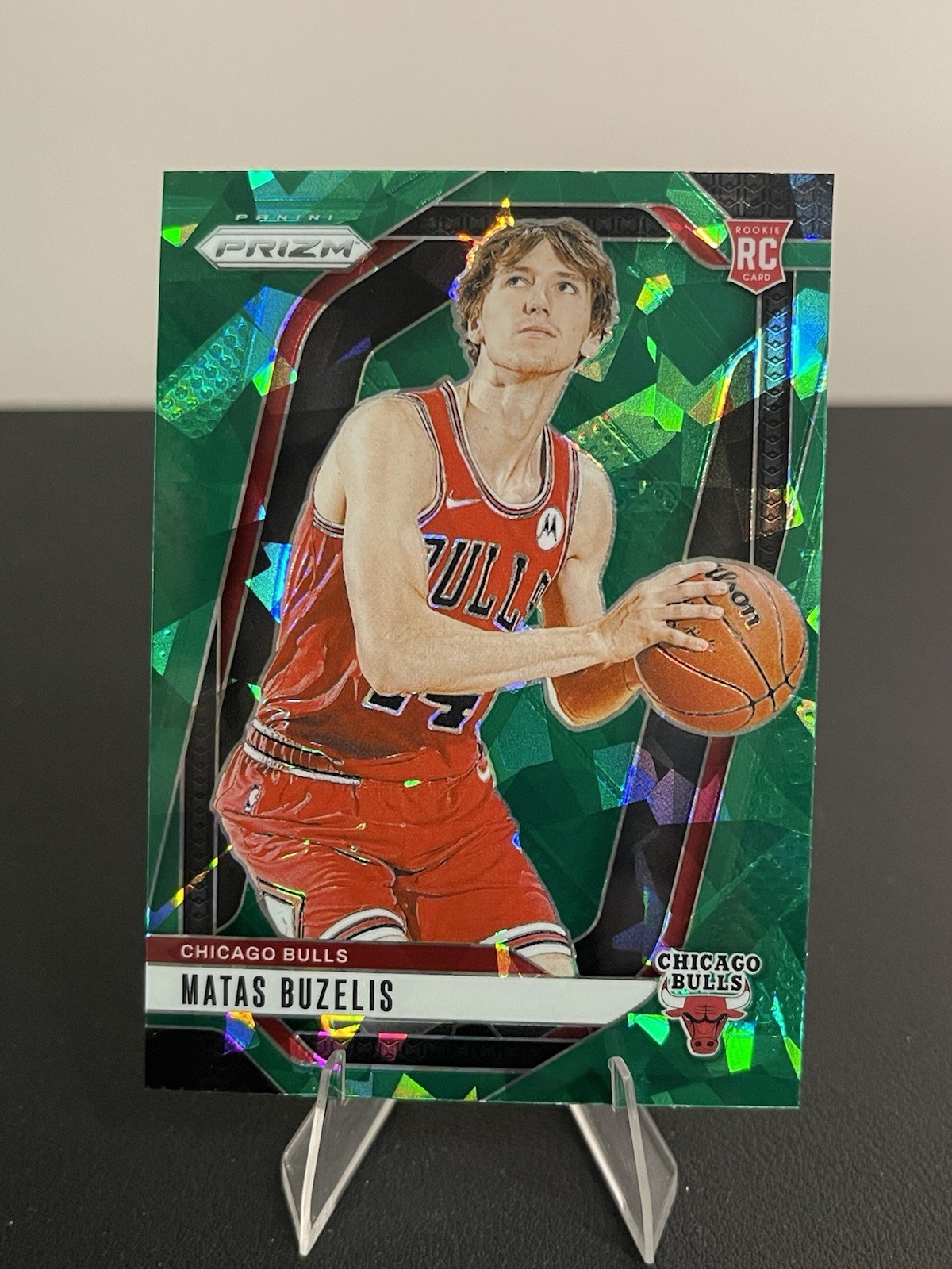 2024-25 Panini Prizm - Matas Buzelis #252 Green Ice Prizm (RC)