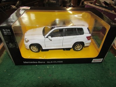 Rastar Mercedes Benz GLK-Klasse Maßstab 1:24 MIB