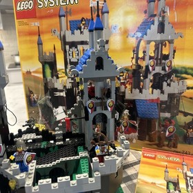 LEGO System Castle Royal Knight's Castle 6090 In 1995 Used W/Manual & Box