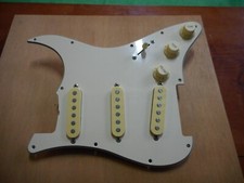 pickguard complet fender stratocaster japan série O