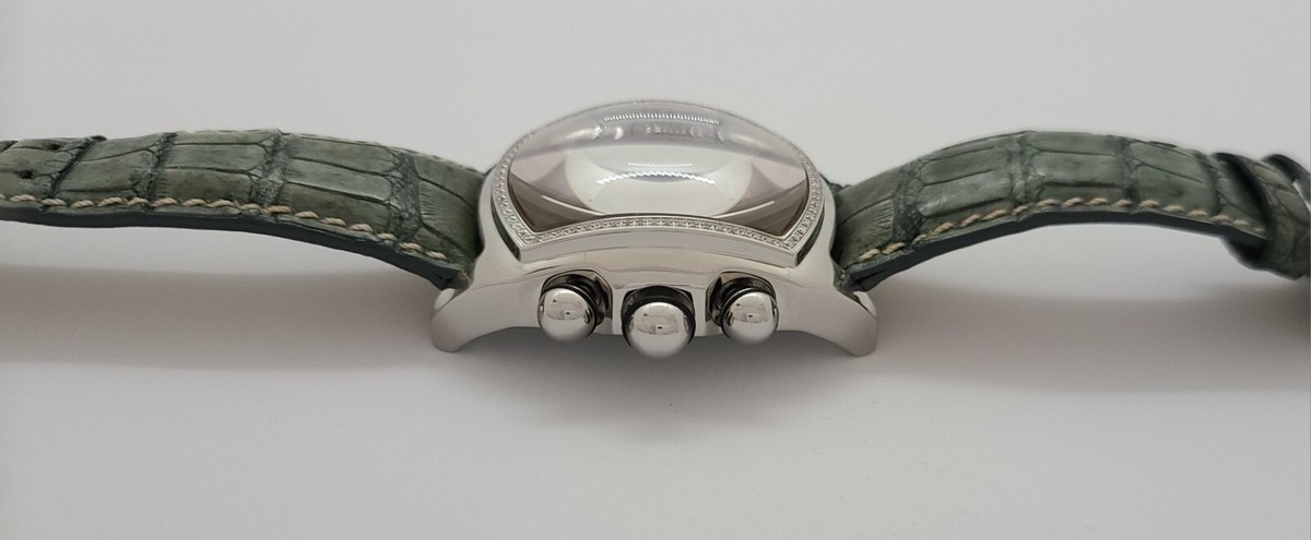 Invicta Diamond Lupah Meteorite Silver Watch with green alligator strap Limited Edition / 1,000 Diamond Invicta Lupah Meteorite Dial  main image 4