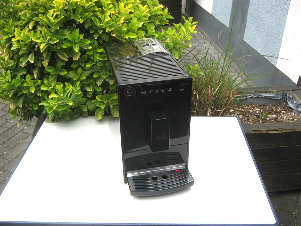MELITTA Kaffeevollautomat Caffeo Solo & Milk E950-222 Funktionsfähig - Bild 2 von 4