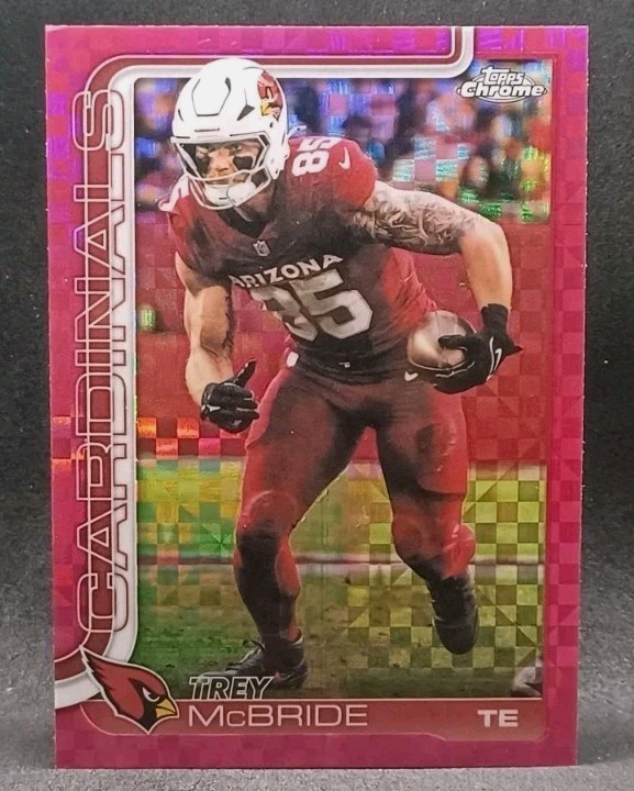 2025 Topps Chrome Trey McBride Hot Pink X-factor #4