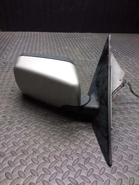 Passenger Side View Mirror Power Sedan Canada Market Fits 01-05 BMW 320i 1880586 - Image 2 of 4
