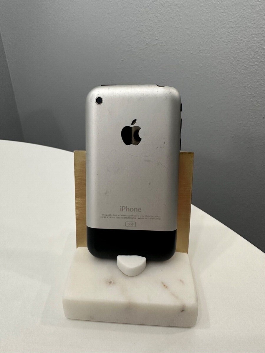【絶版】iPhone 1st 2G日本未発売　8GB 絶版】iPhone 1st 2G日本未発売 8GB Old Stock Apple iPhone 2g