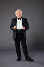 Leslie Jordan 8x10 Glossy Photo
