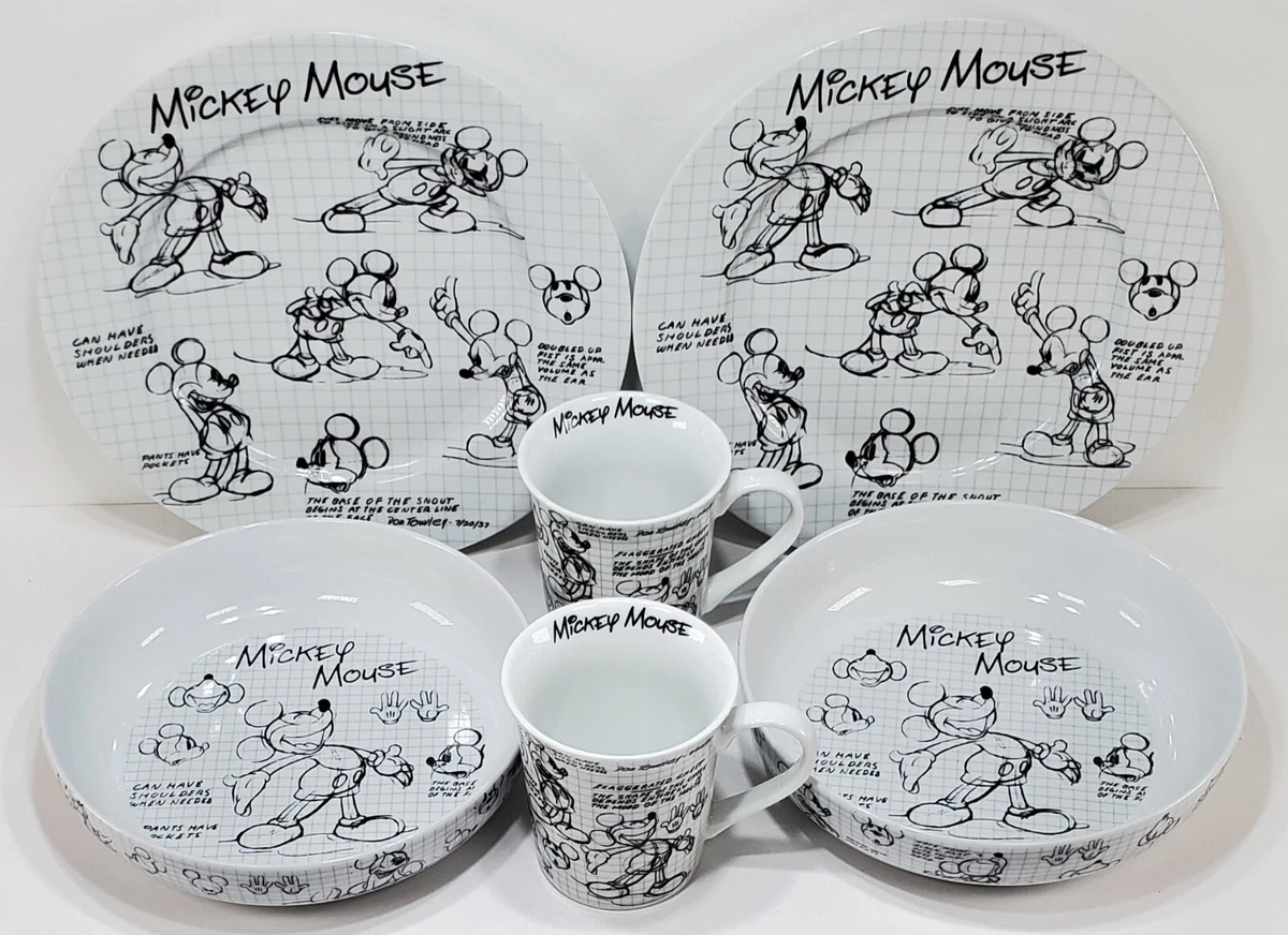 Corelle Vitrelle 8-Piece Salad Plate Set, Triple Layer Glass and Chip  Resistant, Lightweight Round Plates and Bowls Set, Disney's Mickey Mouse -  The True Original - Yahoo Shopping