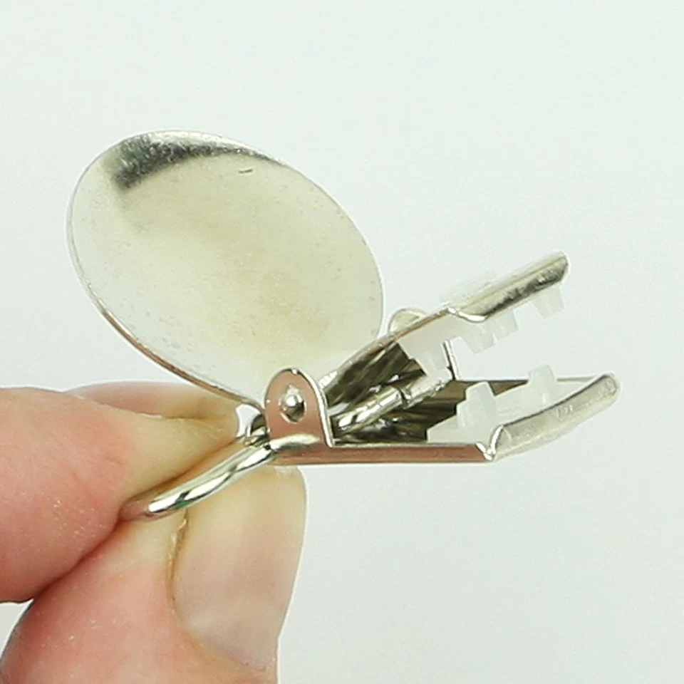 Metal Suspender Clips - 25 - 1 INCH - Enamel Round Clip Dummy/Pacifier Holder - Image 4 of 4