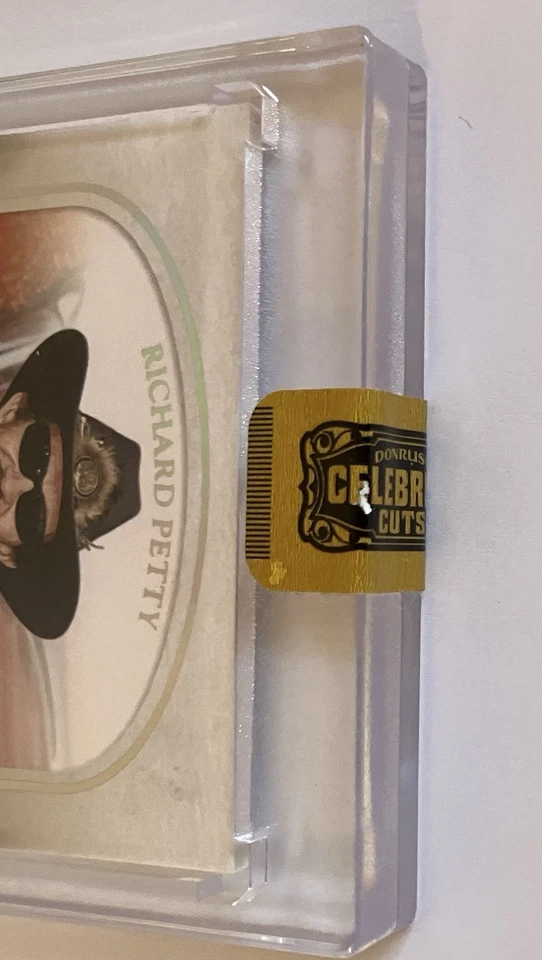 2008 Donruss Celebrity Cuts Richard Petty Autographed Material Relic Card 05/10 - Image 4 of 4