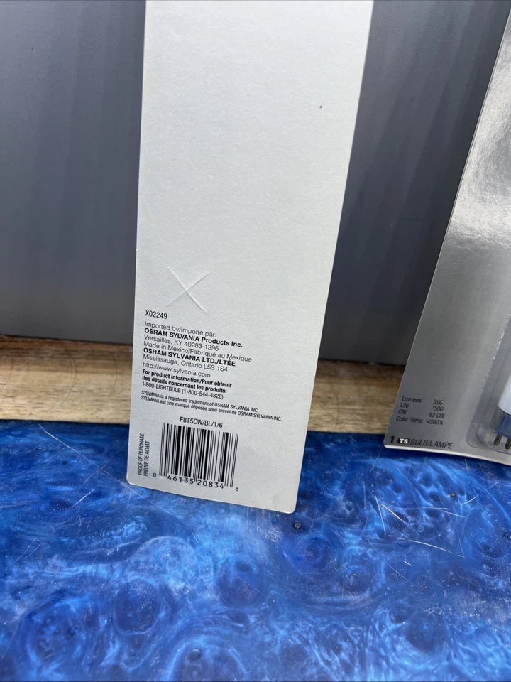 4 Sylvania F8T5CW 8W Utility Cool White Fluorescent Tube Bi pin 12" Light Bulb - Image 4 of 4