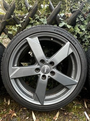 4x Alufelge RIAL Kodiak Graphit 8x18 + Winterreifen 215/40 R18
