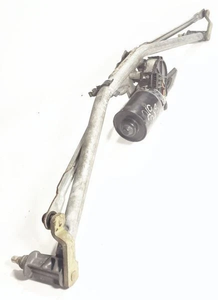 Front Wiper Transmission With Motor OEM 92 95 97 00 03 Volkswagen Eurovan - Image 2 of 4