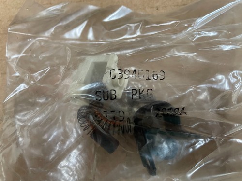 C3940169 4209667 NOS 1982 - 1984 DODGE ARIES PLYMOUTH RELIANT ALTERNATOR HARNESS - Picture 3 of 6