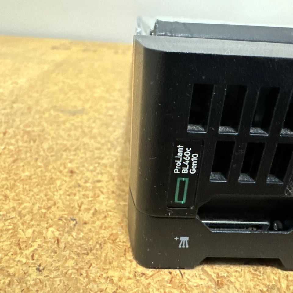 Lot 2 HPE Proliant BL460C G10 2SFF 2x Xeon Gold 6130 No Ram - Image 2 of 4