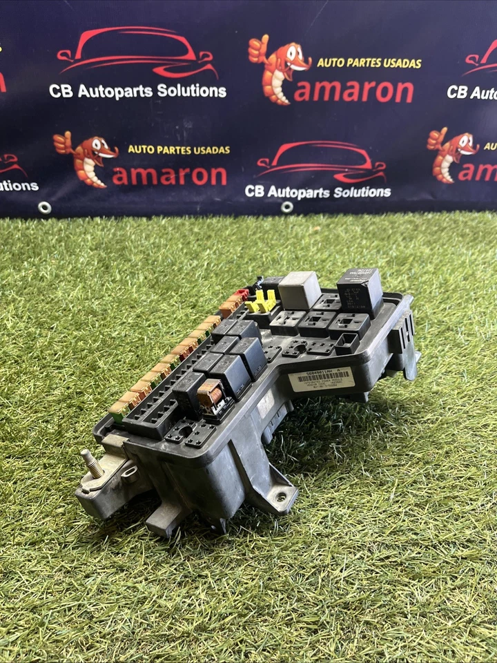 2002-2005 RAM 1500 Totally Integrated Power Module Fuse Box TIPM 56049011AH OEM - Image 2 of 4