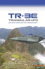 Atlantis Models TR3E Triangular UFO 5' w/Base